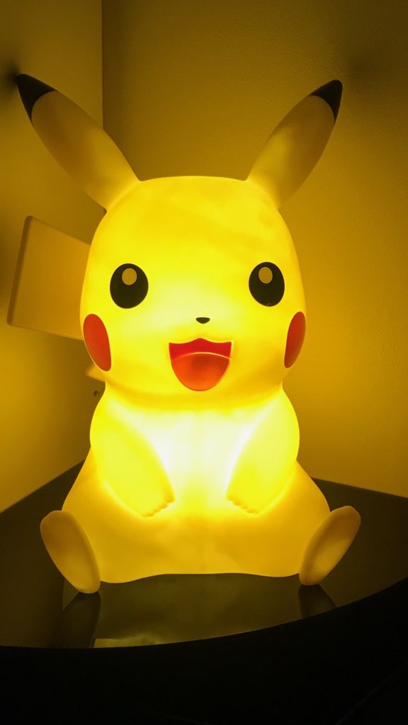 Veilleuse Pikachu assis, h.40cm jaune / doré, H.40 cm